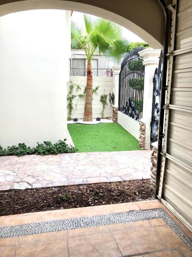 Casa Bonita Cerca De Zona Dorada Mexicali Exterior photo